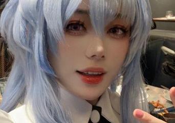 当裤里丝遇到阿九从不咕咕的私房，混乱的美学？
