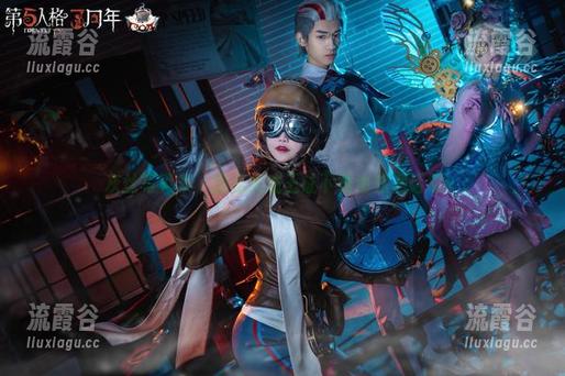 灰丝写真集,露儿大魔王让下载也充满话题! 灰丝写真集,露儿大魔王让下载也充满话题!