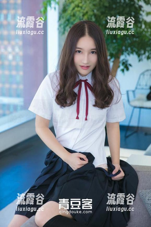 青豆客 - 泳池的哗哗声中,莫晓茜sunny的全集写真带给你一份难以言喻的期待。 青豆客 - 泳池的哗哗声中,莫晓茜sunny的全集写真带给你一份难以言喻的期待。