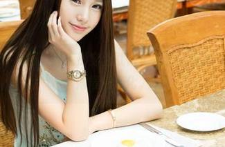 青豆客 – 这件校服，谭晓彤穿上就像是禁忌的美味，高清图片我得慢慢消化。
