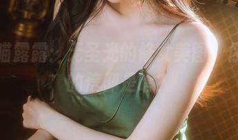 香草喵露露：无圣光的修女美图，你猜她的信仰是啥？